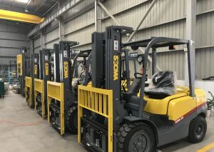 3T Diesel heftruck met drievoudige vrije mast 4,5M hijsen